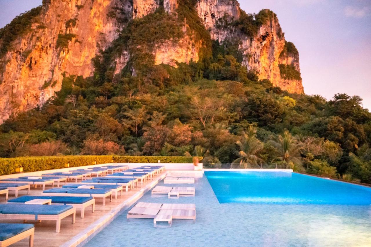 Bluesotel Smart Krabi Aonang Beach - Adults Only Ao Nang Екстер'єр фото